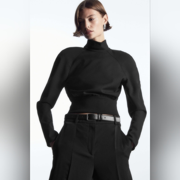 COS | Power-shoulder Open-back Waisted Wool Top In Black - Picture 3 of 15